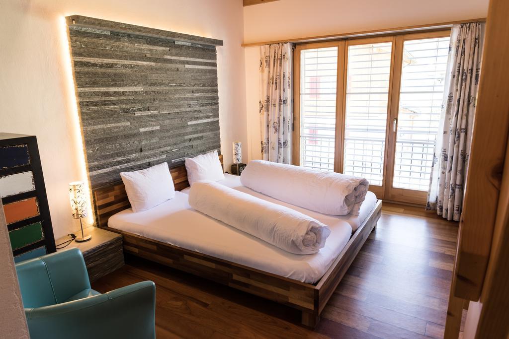 Schnider Bed&Breakfast Und Cafe Vals Εξωτερικό φωτογραφία