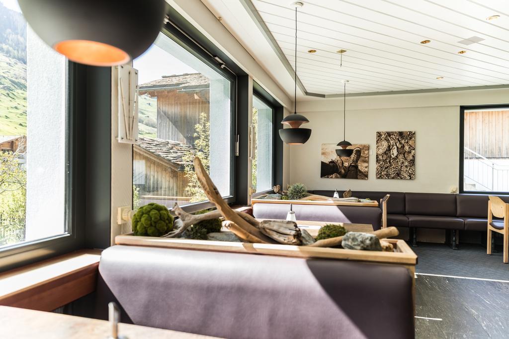 Schnider Bed&Breakfast Und Cafe Vals Εξωτερικό φωτογραφία